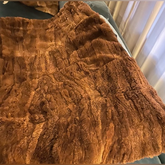 Real Fur Sheared Beaver Crib Blanket Throw - Picture 2 of 5